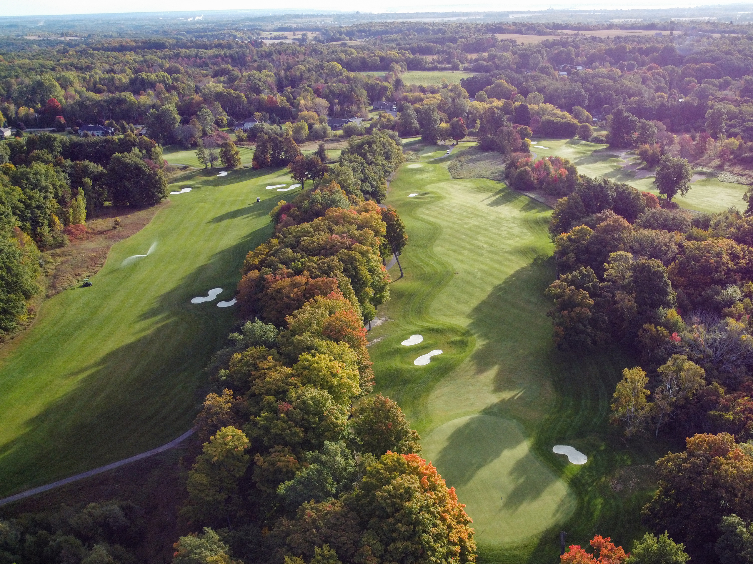 Timber Ridge - Hole 1 part of the Bay of Quinte golf packages
